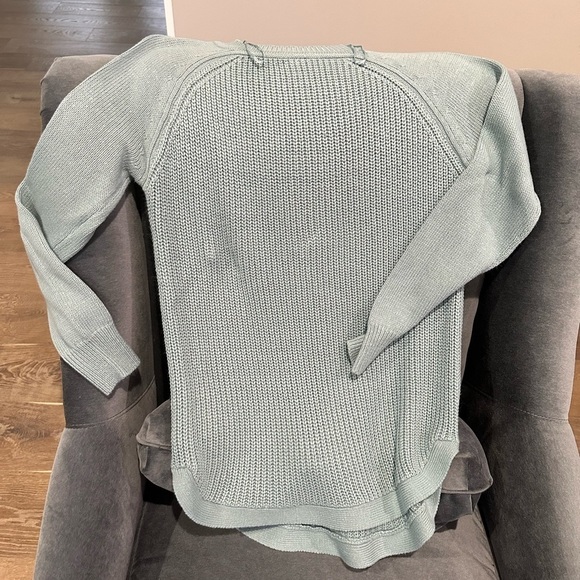 RD Style Tops - RD Style Sea Foam Sweater Size M